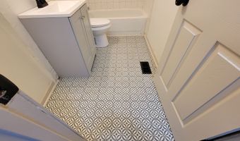 210 Oak, Atlanta, GA 30354