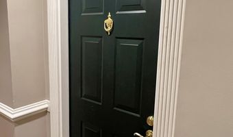 1321 N ADAMS Ct 201, Arlington, VA 22201