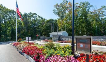 40 Wescott Way 57, Coventry, RI 02816