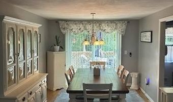 200 Brookwood Rd, Warwick, RI 02889