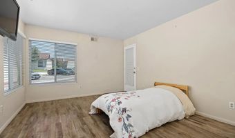 2425 Cranston Dr 1, Escondido, CA 92025
