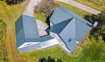 411 Bennett Rd, Barnard, VT 05031