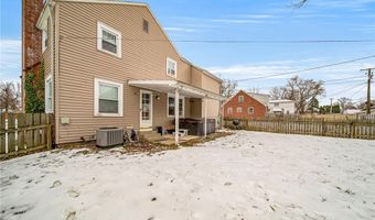 3129 Lincoln Dr, Ashtabula, OH 44004