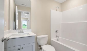 97 Coachman Ln, Autryville, NC 28318