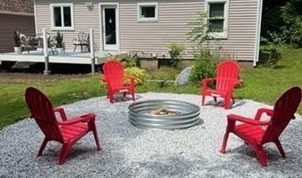 16 Deepwood Dr, Cheshire, CT 06410