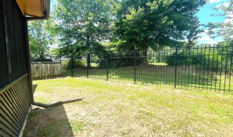 623 Chambord Dr, Brandon, MS 39042
