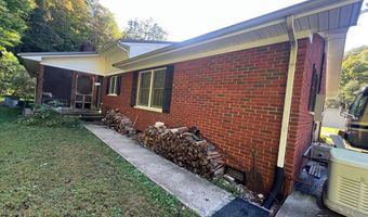 380 Daniels Crk, Banner, KY 41603