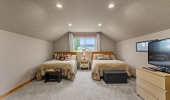 50 Bellflower Ct, Blanchard, ID 83804