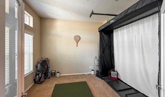 6353 S Queensburg Ct, Aurora, CO 80016