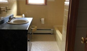 34 Hilton St, Belleville, NJ 07109