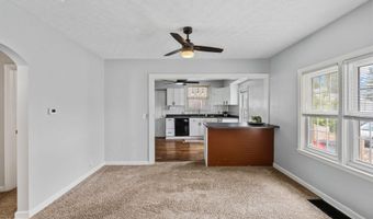 440 Long St, Ashville, OH 43103