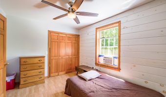 290 Castle Island Rd, Belgrade, ME 04917