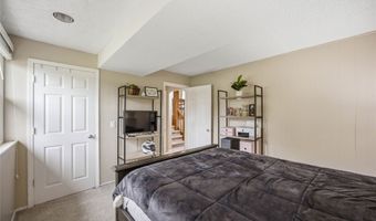 727 22nd Ave SW, Altoona, IA 50009
