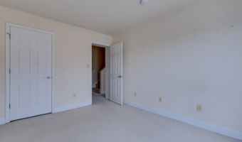 2026 N CULPEPER St, Arlington, VA 22207
