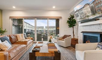 20379 CODMAN Dr, Ashburn, VA 20147