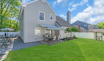 124 Sandpiper Dr, Belford, NJ 07718