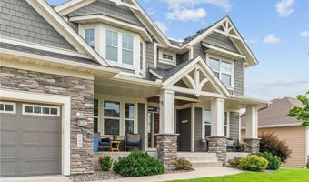 405 Riverside Cir, Anoka, MN 55303