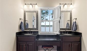 419 N Rdg, Alexander City, AL 35010