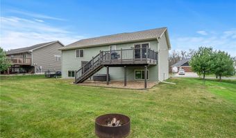 2123 Greenwood Valley Dr, River Falls, WI 54022