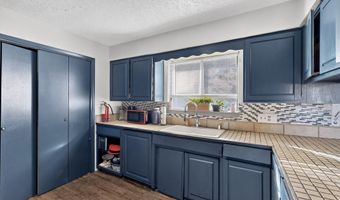 112 E Aragon Rd, Belen, NM 87002