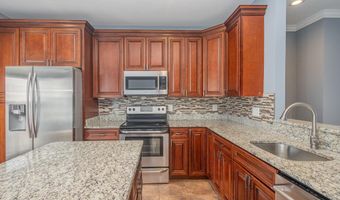 433 STANTON Pl, Alexandria, VA 22304