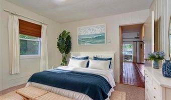 24 Redwood Dr, Narragansett, RI 02882