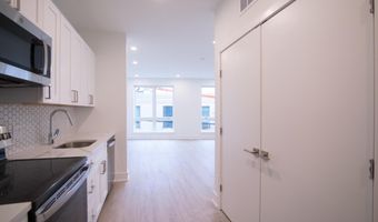 1325 N LEE St 400, Philadelphia, PA 19125