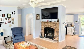 290 Cooper Ln, East Greenwich, RI 02818