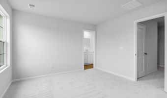 1062 C Dominy Ct, Camden, SC 29020