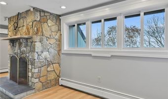 60 Progress St, Lincoln, RI 02865