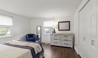5 Elm St 2, Acton, MA 01720