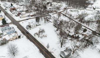 1040 E 6th St, Ashtabula, OH 44004