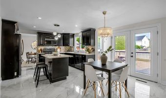 10 San Mateo Ct, Amherst, NY 14051