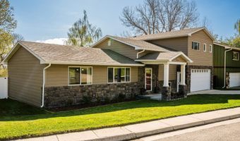 703 Circle Dr, Buffalo, WY 82834