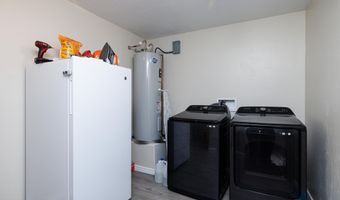 1635 W Cottonwood Bluffs Dr, Benson, AZ 85602