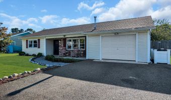 6 ROXBURY Dr, Barnegat, NJ 08005
