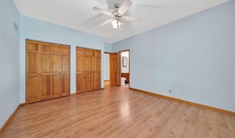 1074 Boone Woods Trl, Augusta, MO 63332