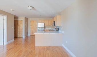 25 Alpine St 30, Boston, MA 02136