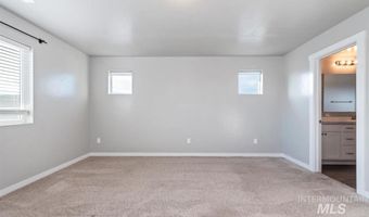 5900 S Sturgeon Way, Boise, ID 83709