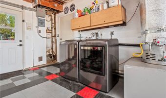 35433 Trenmar Dr, Acton, CA 93510