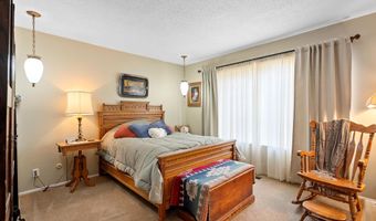 535 La Plata Dr, Bosque Farms, NM 87068