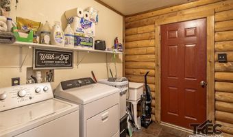 4 Whit Creek Rd, Cody, WY 82414