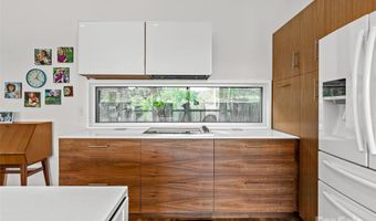35 Jefferson Dr, Asheville, NC 28801