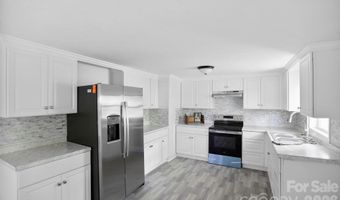 1007 N Fork Rd, Barnardsville, NC 28709