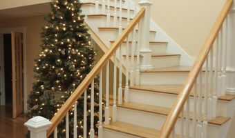 11 Bracket Cir, Charlestown, NH 03603