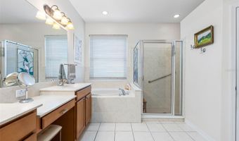 5335 CLOVER MIST Dr, Apollo Beach, FL 33572