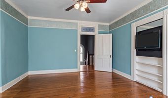 802 S Center St, Ashland, VA 23005
