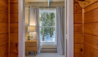 26 Hummingbird Ln, Bar Harbor, ME 04609