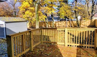 1867 Triplett Blvd, Akron, OH 44312