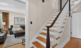 571 Providence St, Albany, NY 12208